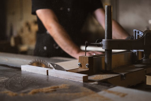 sierra para madera